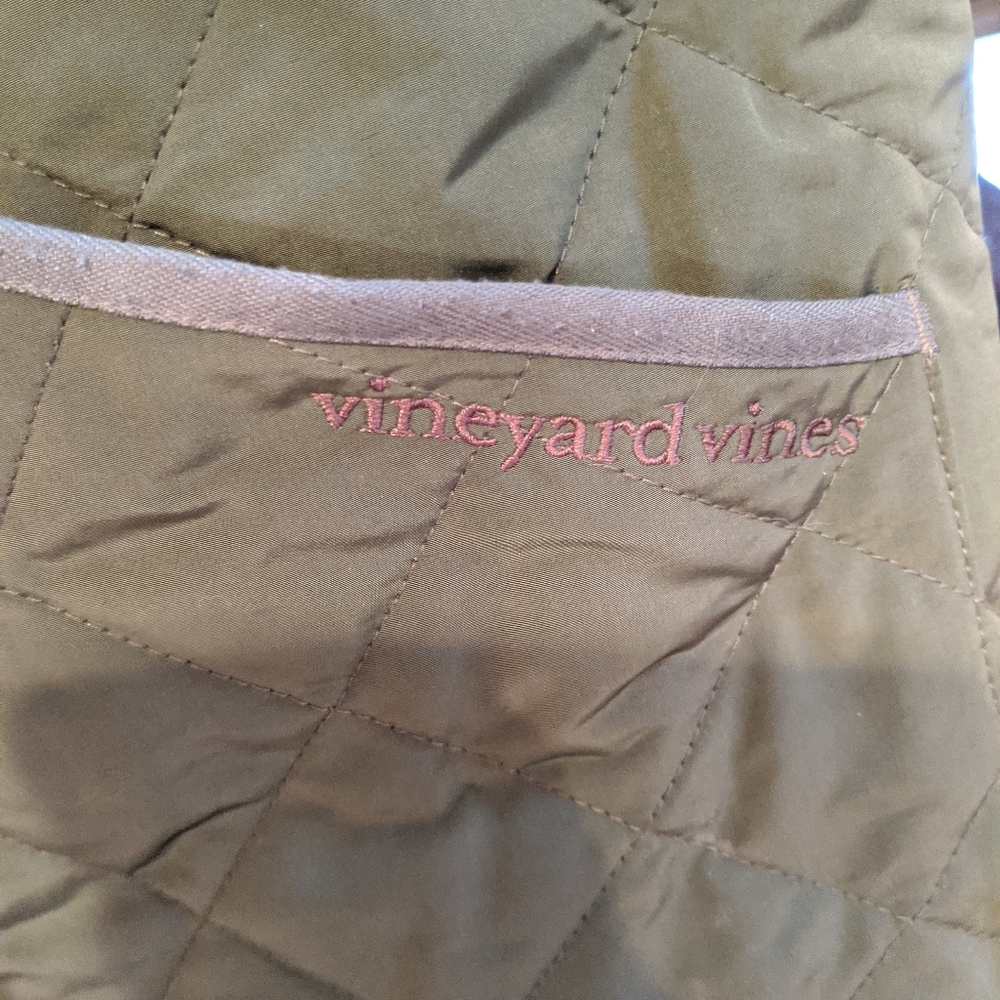Men's vineyard Vines jacket Xl